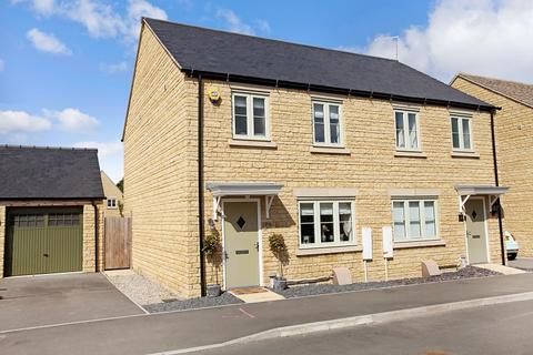 16 Vanguard Way, Moreton-in-marsh, GL56 0FN