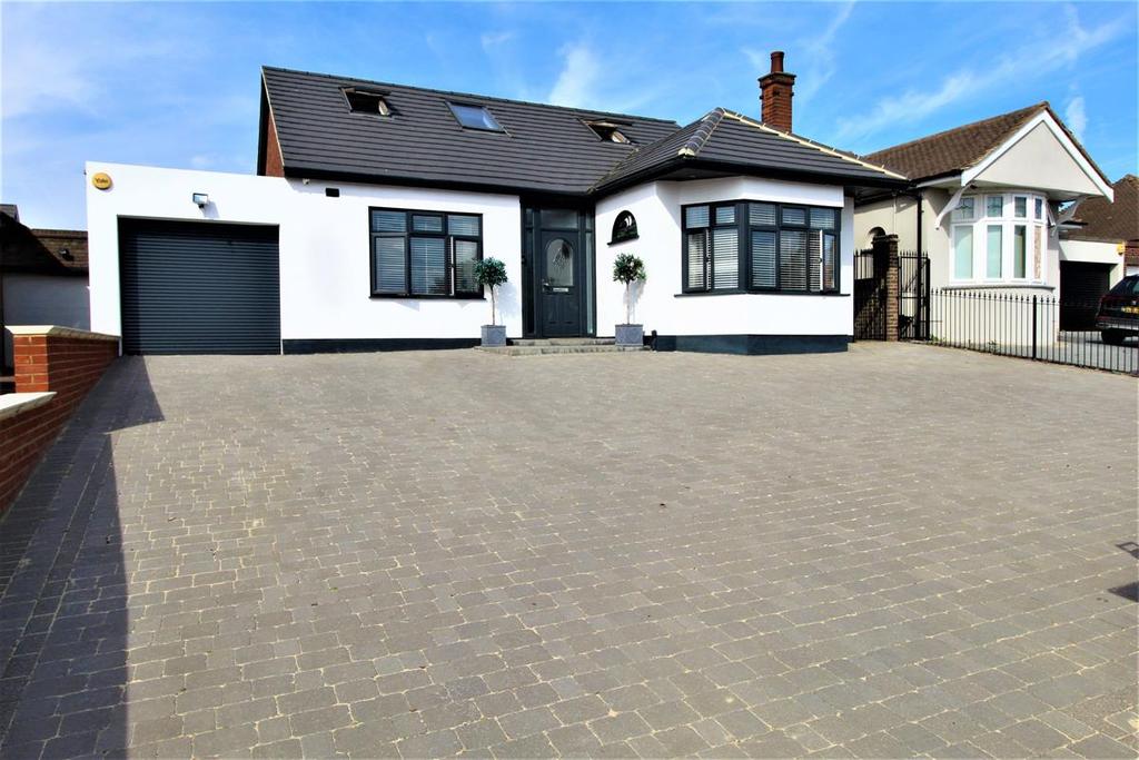 Wood View, Grays 5 bed bungalow £760,000