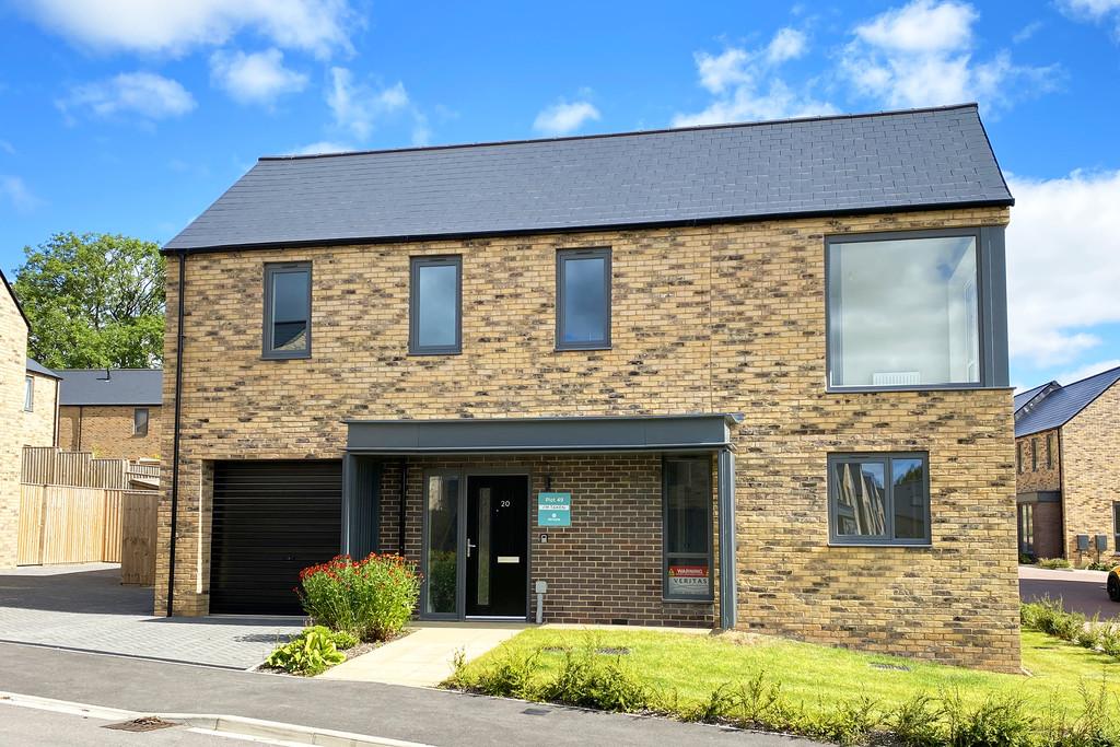 Fewston Drive, Harrogate 3 bed detached house £1,500 pcm (£346 pw)