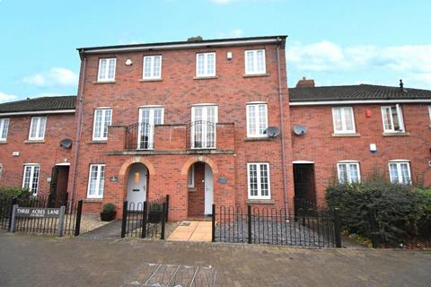 4 bedroom townhouse for sale, Tythe Barn Lane, Dickens Heath