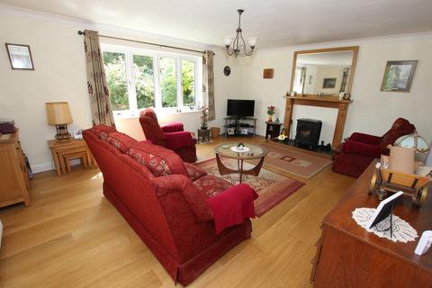 3 bedroom detached house for sale, Three Cups, Heathfield