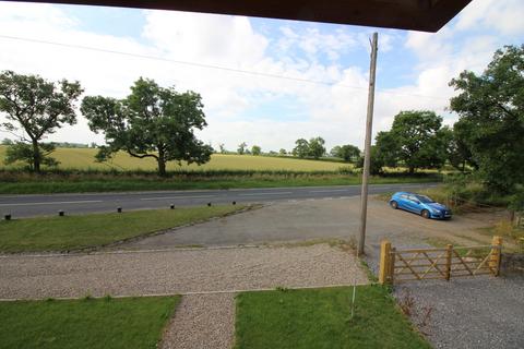 4 bedroom barn conversion to rent, East Cowton, Northallerton
