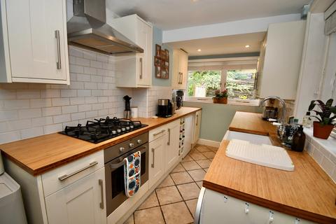 27 Eashing Lane, Godalming, GU7 2JZ