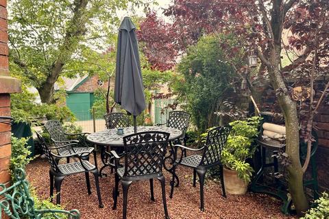 9 bedroom semi-detached house for sale, Langleigh House, 6 Howard Place