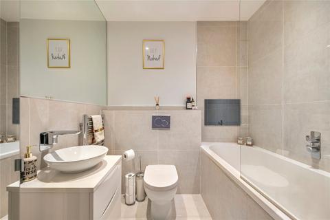 2 bedroom flat for sale, Lower Mortlake Road, Richmond, Surrey