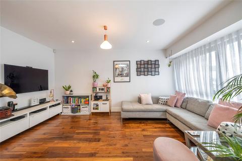 2 bedroom flat for sale, Lower Mortlake Road, Richmond, Surrey