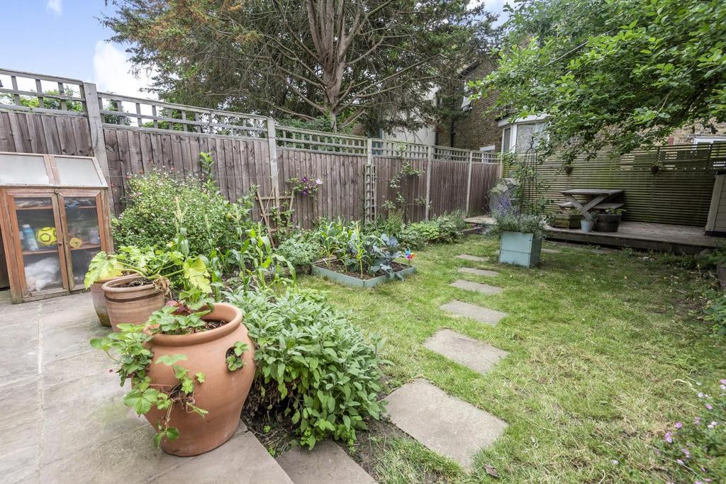 St. Asaph Road, Brockley 2 bed flat £550,000