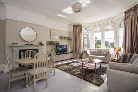 2 bedroom apartment for sale - Stanwell Road, Penarth
