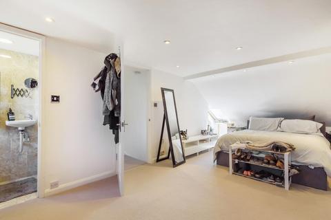 19 Tennyson Road, London, SW19 8SH