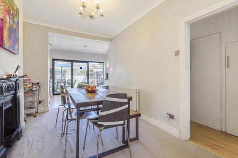 19 Tennyson Road, London, SW19 8SH