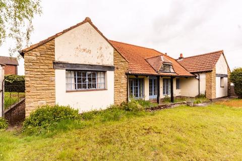 15 Beecroft Avenue, Lichfield, WS13 7EZ