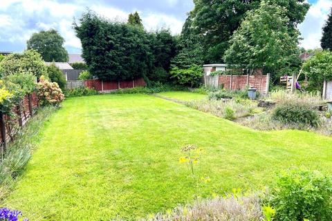 144 Lichfield Road, Bloxwich, Walsall, WS3 3BJ