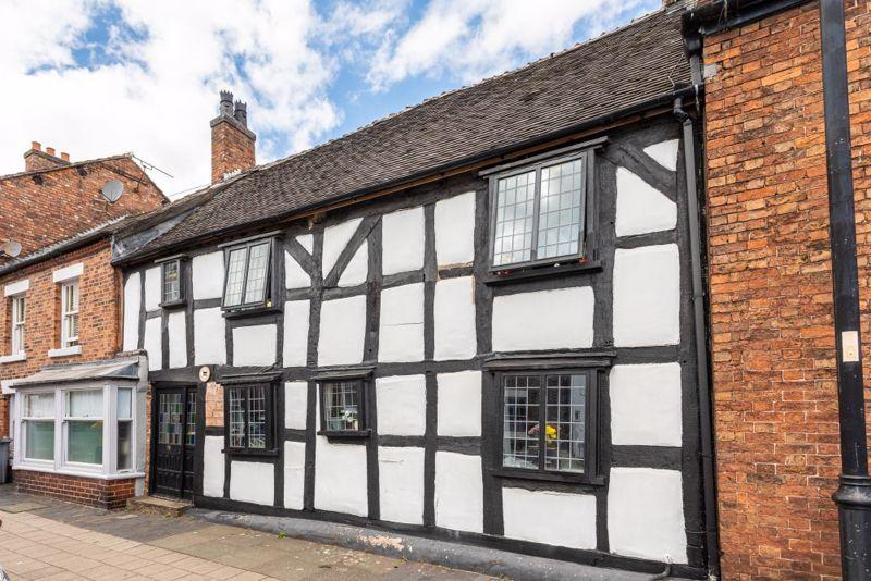 "Dabber Cottage", 74 Welsh Row, Nantwich 4 bed detached house for sale