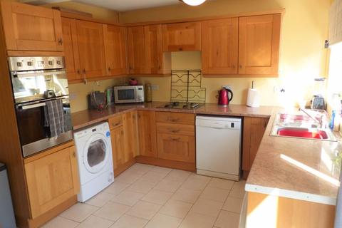 14 Raeburn Road, Birmingham, B43 7LG