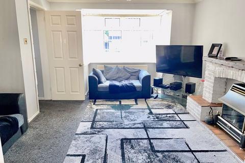 16 Hallot Close, Birmingham, B23 5YW