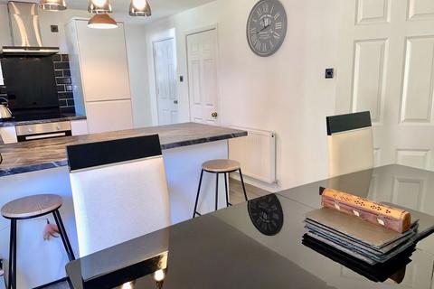 16 Hallot Close, Birmingham, B23 5YW