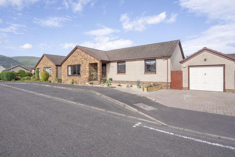 Carmichael Place, Coalsnaughton 3 bed detached bungalow for sale £235,000