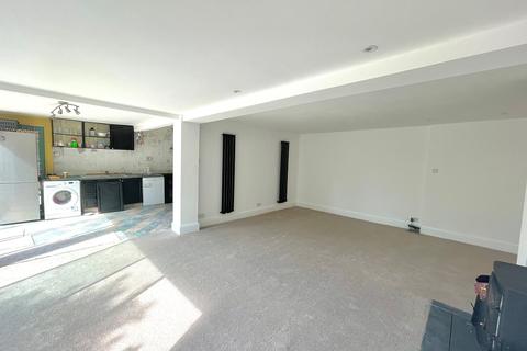 26 Brooks Road, Formby, Liverpool, L37 2JL