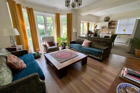 4a Dunkeld Road, Bournemouth, BH3 7EN