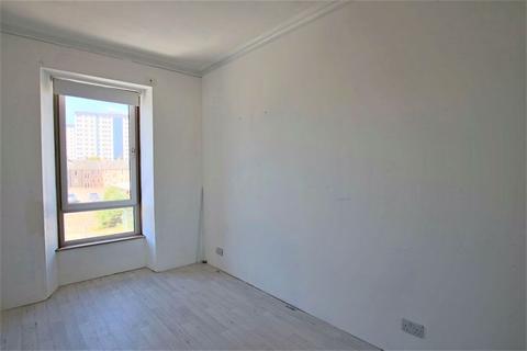 2 bedroom apartment for sale - High Street, Dundee