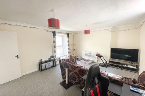 15b High Street, Shepton Mallet, BA4 5AA