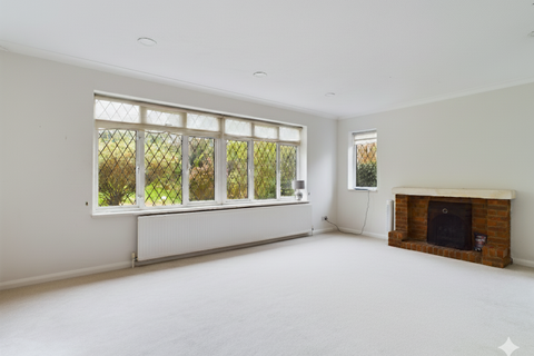 undefined, Covert Way, Barnet, London, EN4