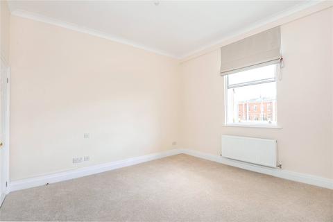 2 bedroom apartment to rent, Peninsula Square, Winchester, Hampshire, SO23