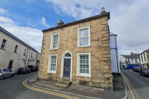 3 bedroom semi-detached house for sale - Gorgeous Period Property, Central Morecambe