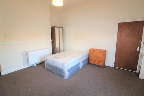 1 bedroom in a house share to rent - Turner Street, Leicester