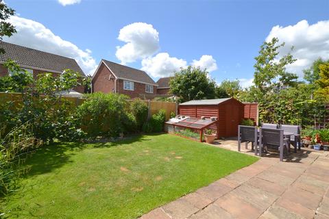 19 Bronsil Drive, Malvern, WR14 1LR