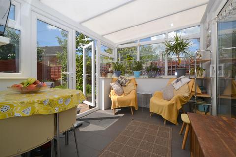 19 Bronsil Drive, Malvern, WR14 1LR
