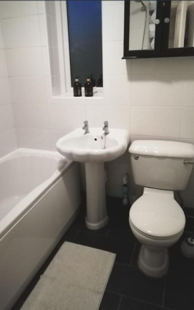 Ingram Road, Thornton Heath 1 bed in a house share £650 pcm (£150 pw)