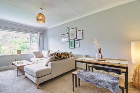 23 Brownberrie Crescent, Horsforth, Leeds, LS18 5PT