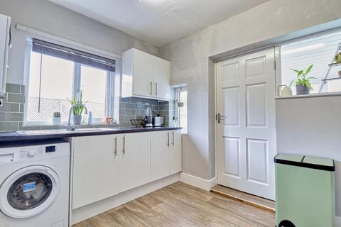 23 Brownberrie Crescent, Horsforth, Leeds, LS18 5PT