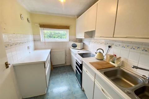 49 Grovelands, West Molesey, KT8 2ED