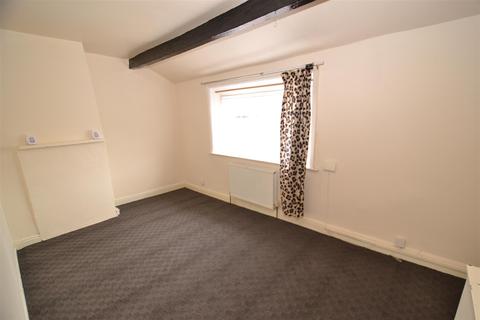 8 Ebenezer Place, Bradford, BD7 3DZ