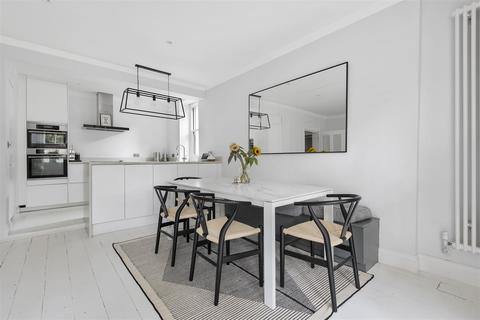Basement Flat, 20 Catherine Road, Surbiton, KT6 4HA