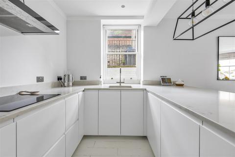 Basement Flat, 20 Catherine Road, Surbiton, KT6 4HA