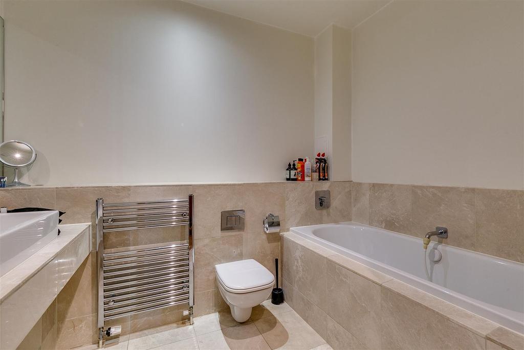 Tollbooth Apartments, Upham Park Road, London 2 bed apartment £2,650