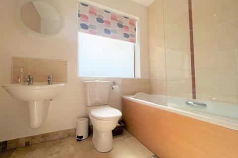 6 Pickering Road, Hull, HU4 6TL