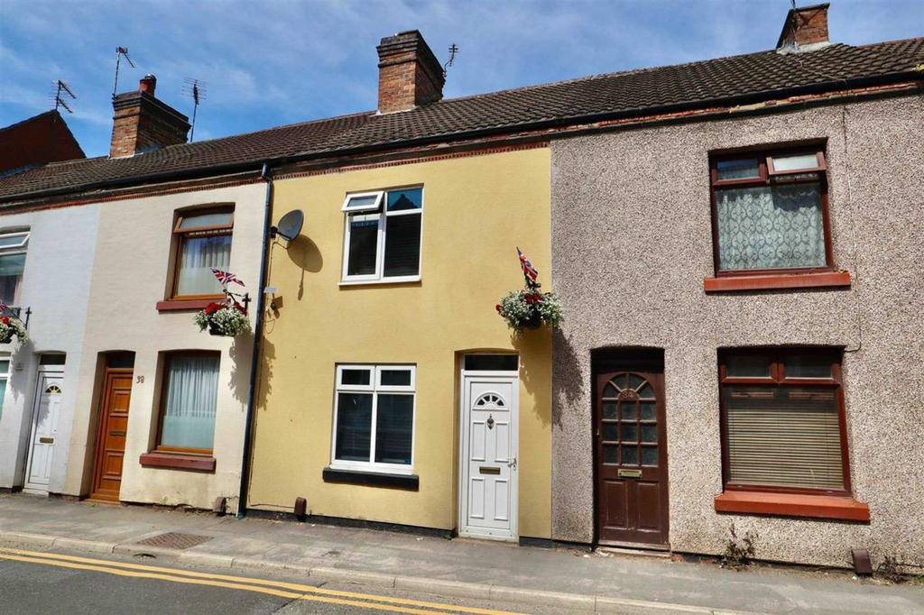 High Street, Barwell 2 bed terraced house £155,000
