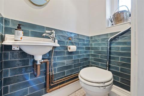 Flat 18, Congreve House Mayville Estate, London, N16 8LH