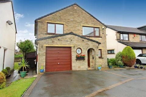 5 Gregory Drive, Kirkburton, Huddersfield, HD8 0XH