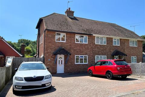 44 Northfield, Polegate, BN26 5EE