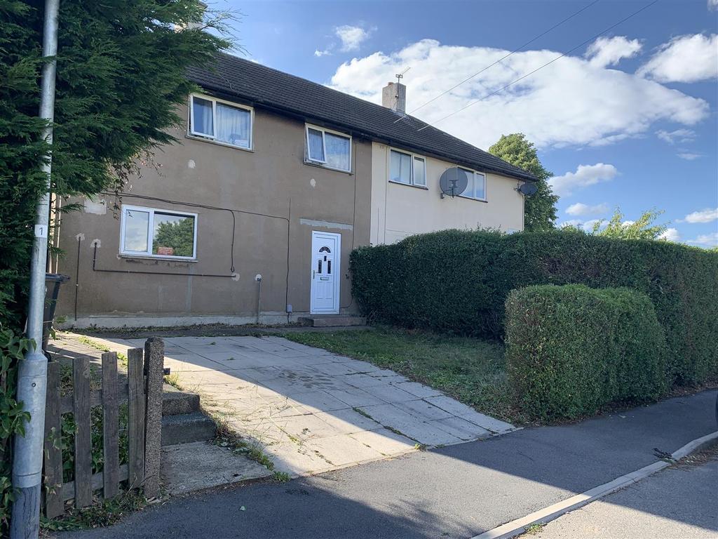 Sharp Royd, Almondbury, Huddersfield, HD5 8SW 4 bed semidetached house