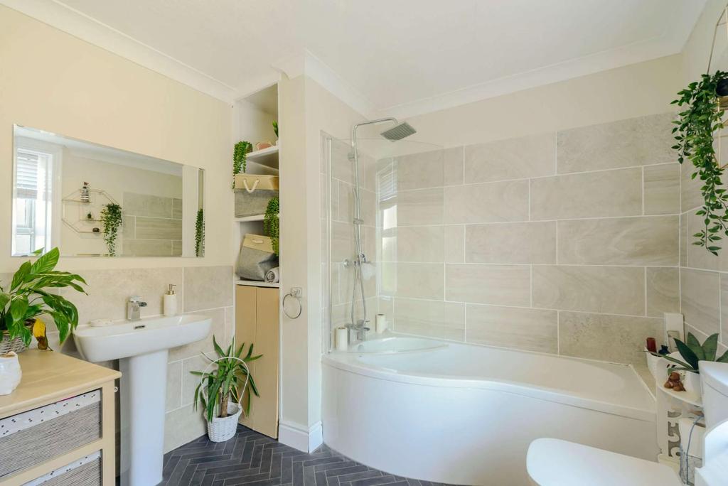 8511905-interior10-800.jpg