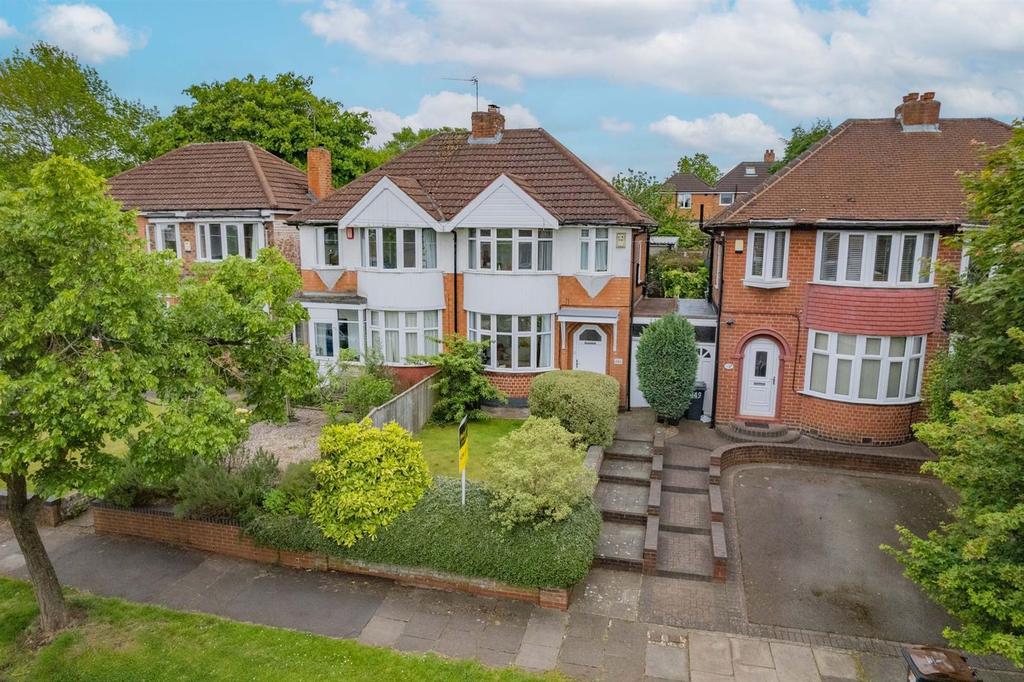 Durley Dean Road, Birmingham 3 bed house £260,000
