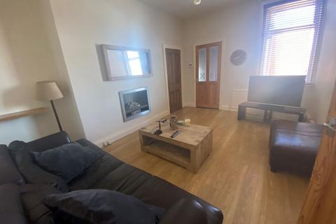 3 bedroom flat for sale, Armstrong Terrace, South Shields, Tyne and Wear, NE33 4LE