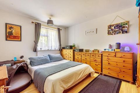 126 Barton Road, Headington, Oxford, OX3 9JE