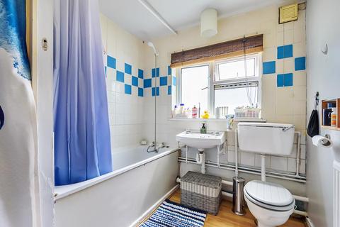 126 Barton Road, Headington, Oxford, OX3 9JE